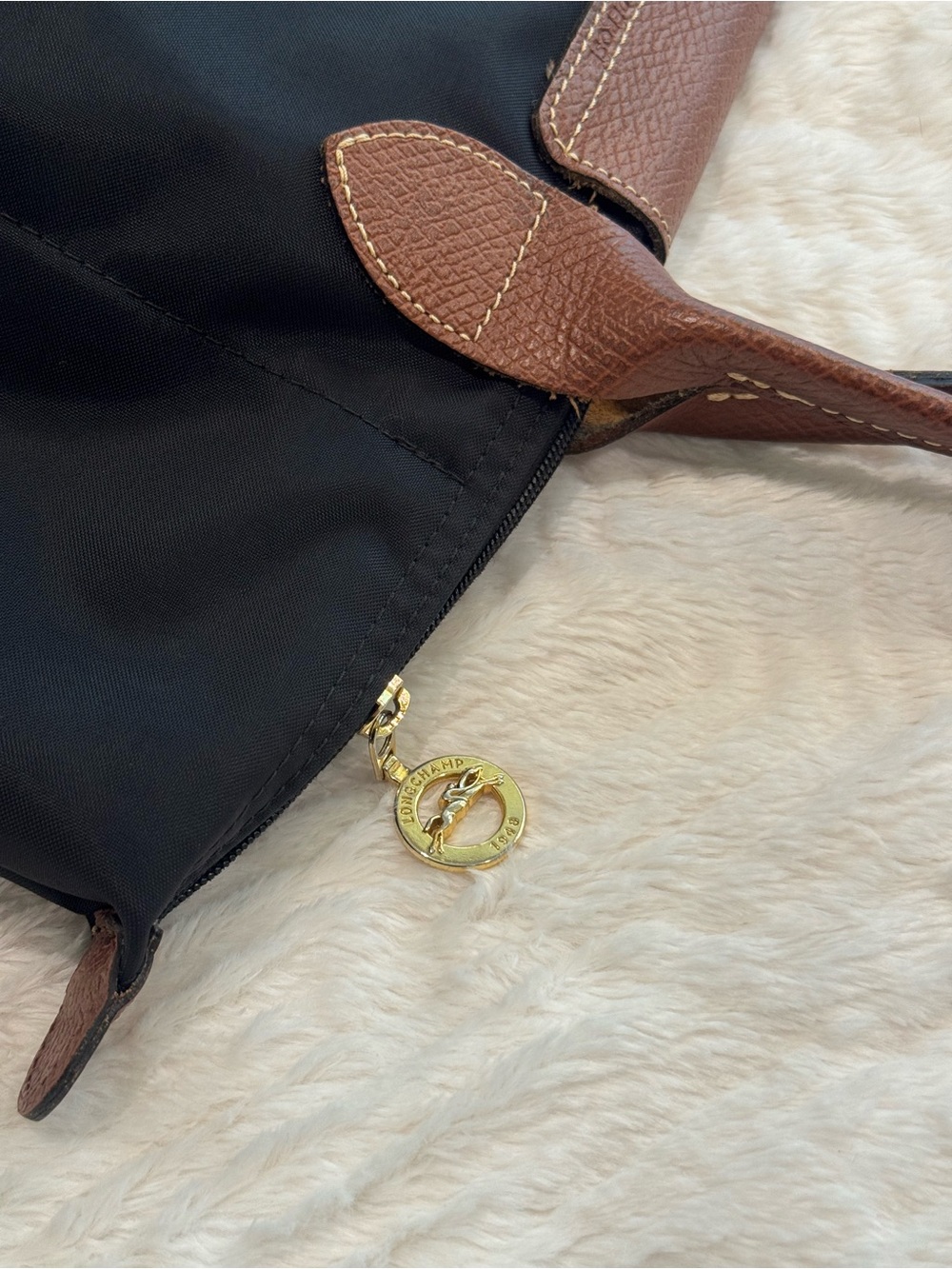 Longchamp Le Pliage Original Large Nylon Shoulder Black Tote - Picture 4 of 7